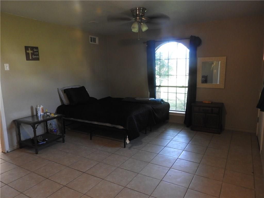 2667 Main St, Ingleside, TX 78362